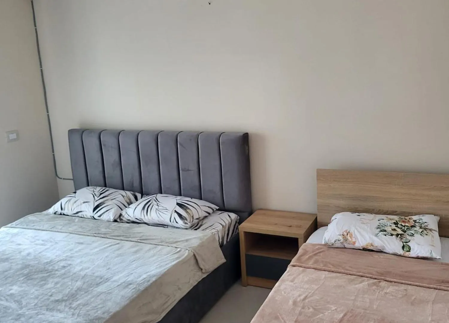Appartamento Aron Home Tushemisht